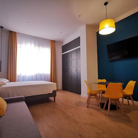 Cattaro 65 - Flexible Check-In Apartments Bari Buitenkant foto