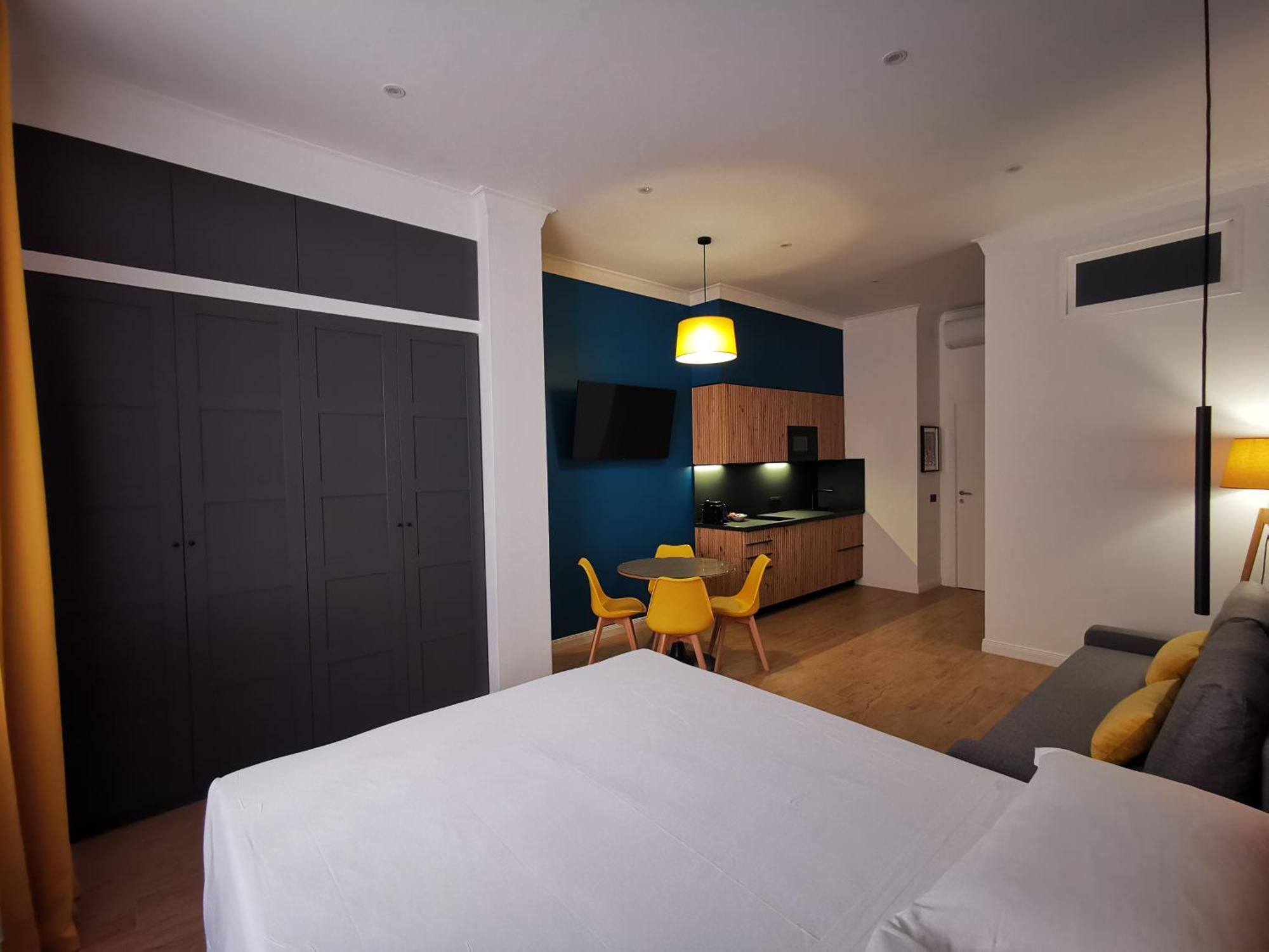 Cattaro 65 - Flexible Check-In Apartments Bari Buitenkant foto