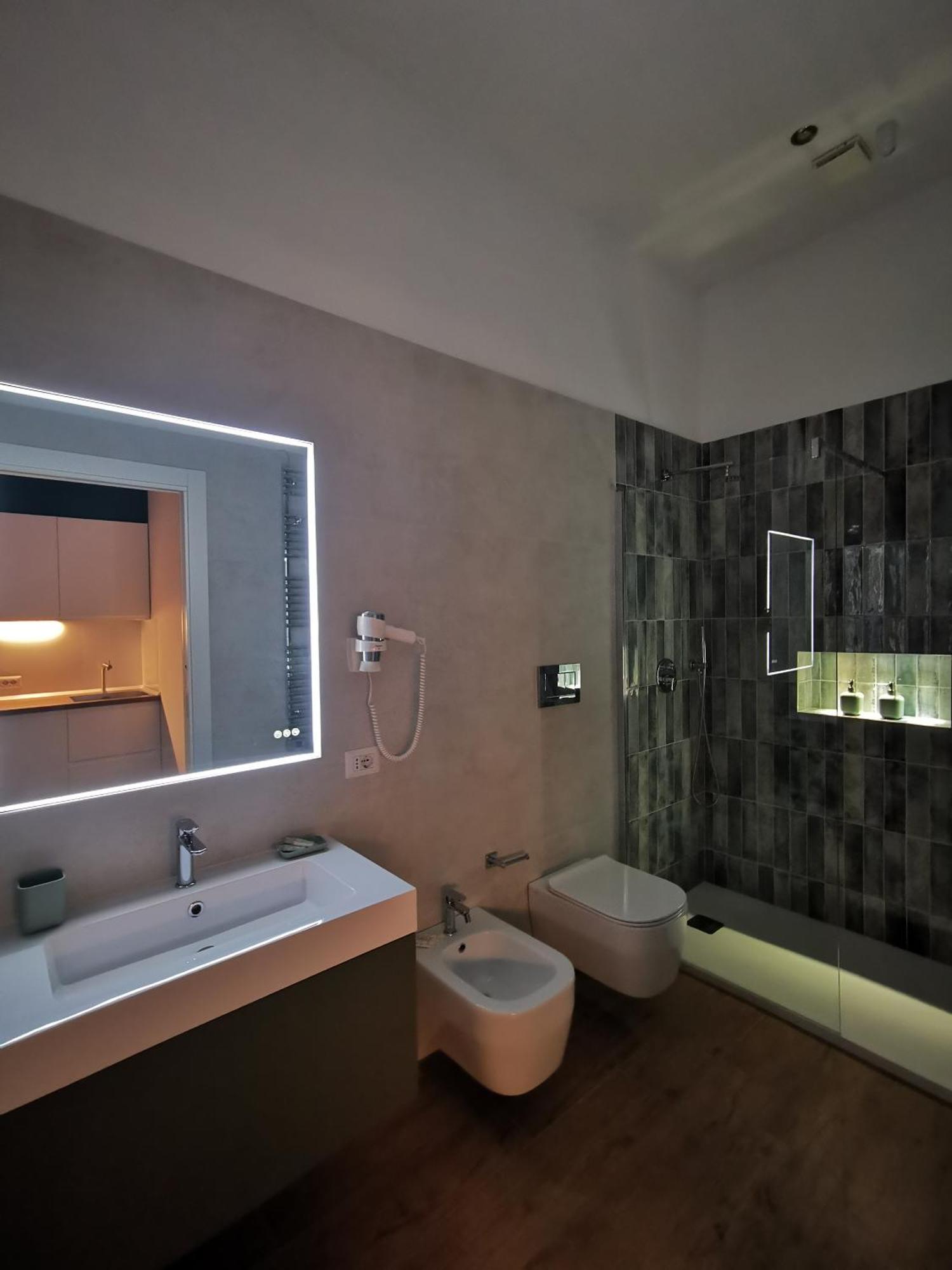 Cattaro 65 - Flexible Check-In Apartments Bari Buitenkant foto