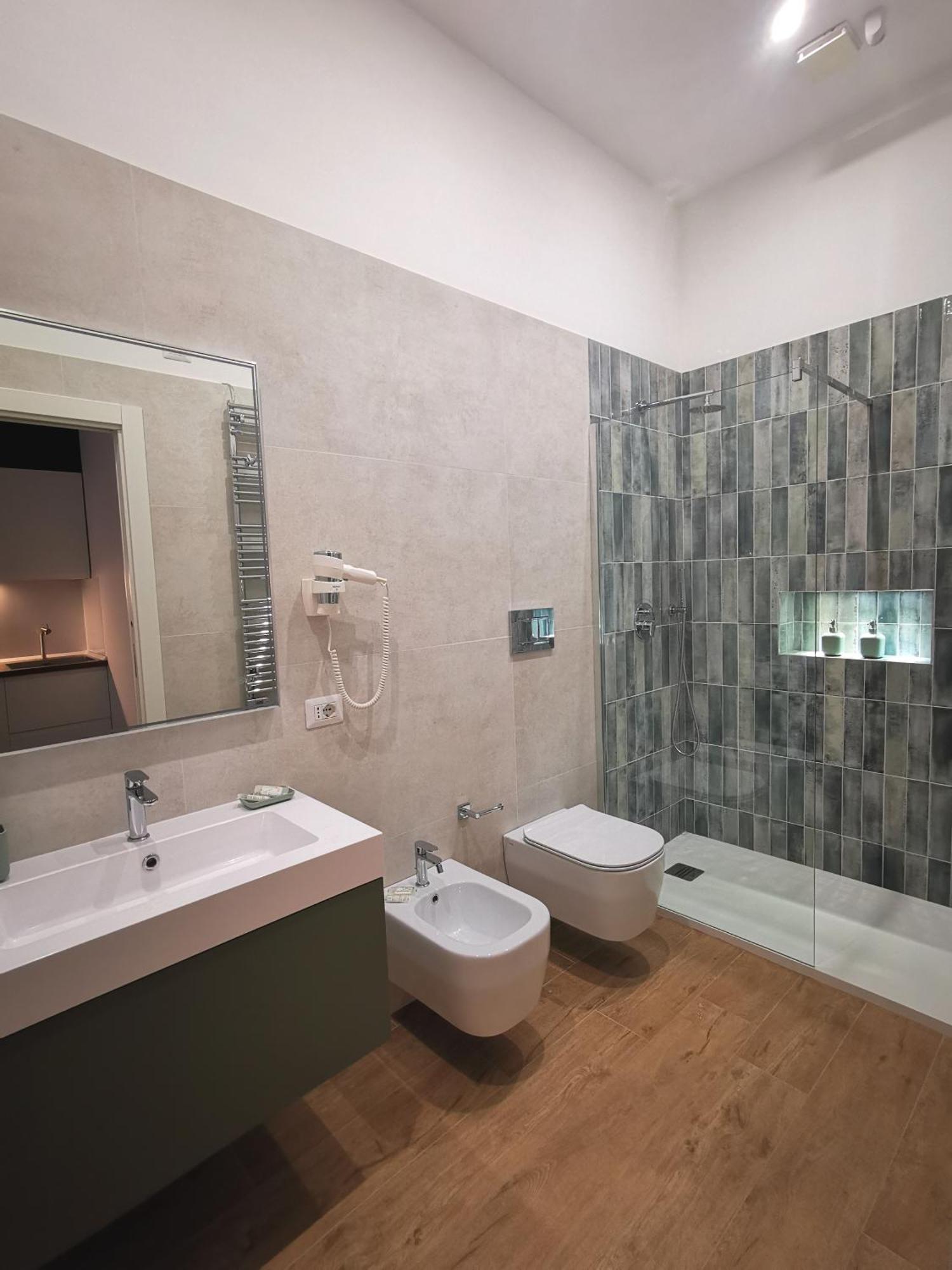 Cattaro 65 - Flexible Check-In Apartments Bari Buitenkant foto