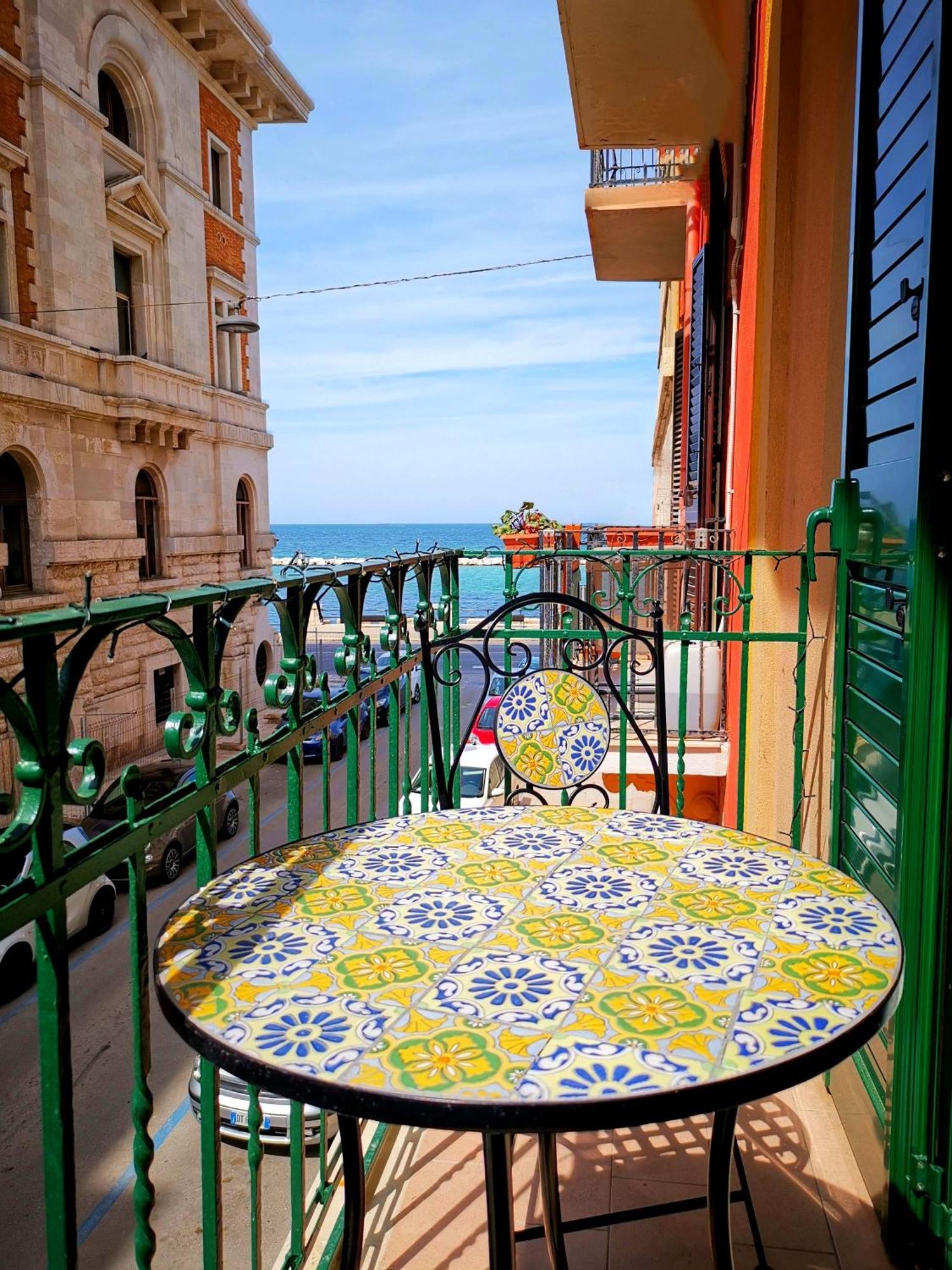Cattaro 65 - Flexible Check-In Apartments Bari Buitenkant foto